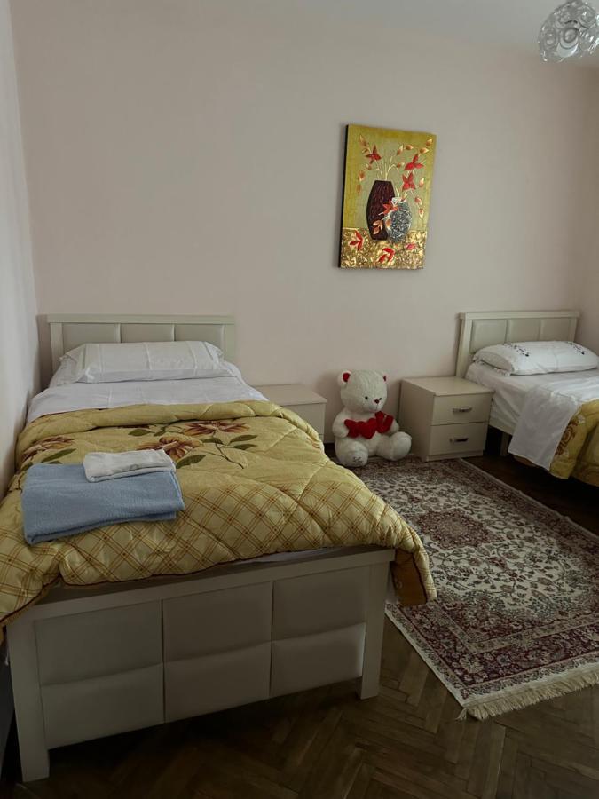 Hoxha House Hotel Krujë Eksteriør billede